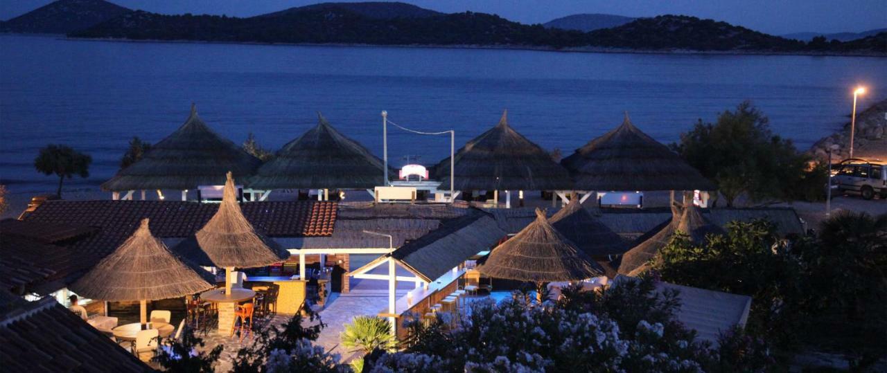 The Movie Resort Aparthotel Tribalj Kültér fotó
